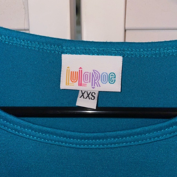 LuLaRoe Irma Blouse in blue - Picture 2 of 2